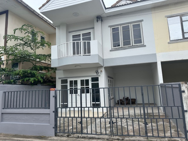ให้เช่าทาวน์โฮม 2 ชั้น ซอยวัดบุญยประดิษฐ์ 2 (พุทธมณฑลสายแยก7) ใกล้กับสี่แยกทศกัณฐ์ ให้เช่าทาวน์โฮม 2 ชั้น ซอยวัดบุญยประดิษฐ์ 2 (พุทธมณฑลสายแยก7) ใกล้กับสี่แยกทศกัณฐ์