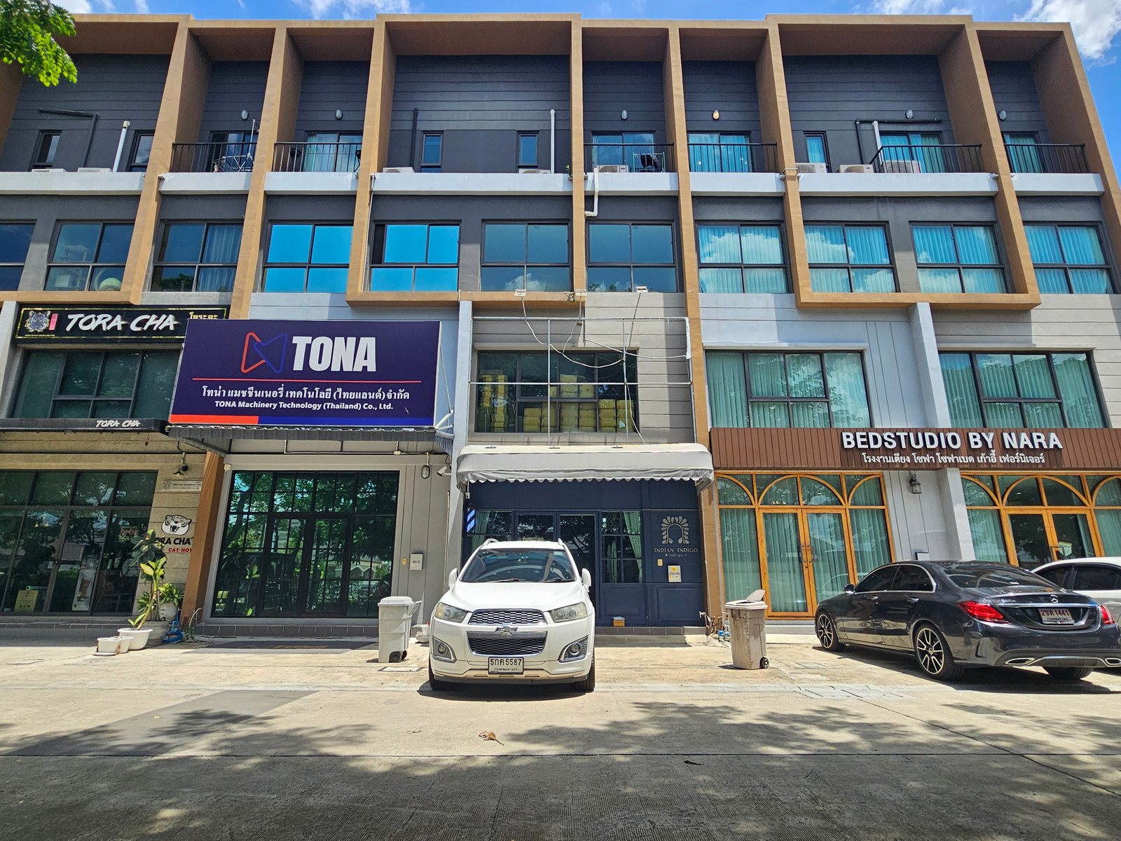 For Sale: 4-Story Home Office, Baan Klang Muang The Edition Business District Bangna-Outer Ring Road