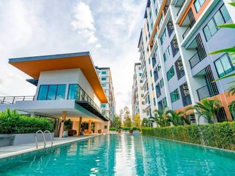 Selling G Condo Sriracha with existing tenant, yielding 5.5%. Receive rental income immediately. Selling G Condo Sriracha with existing tenant, yielding 5.5%. Receive rental income immediately.