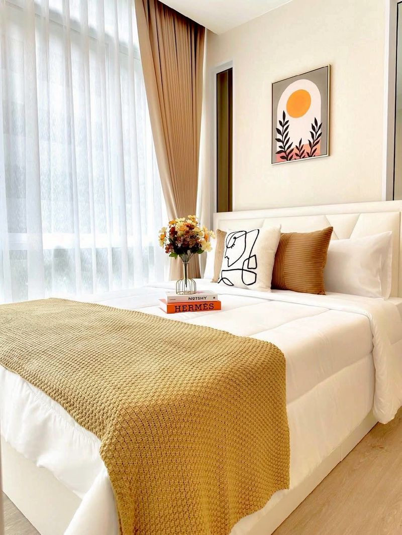 Condo for rent, The Sky Sukhumvit, area 34 square meters, corner room, 2nd floor, ready to move in, near BTS Udomsuk, walk by skywalk to the project, Bangna Subdistrict, Bangna District, Bangkok.