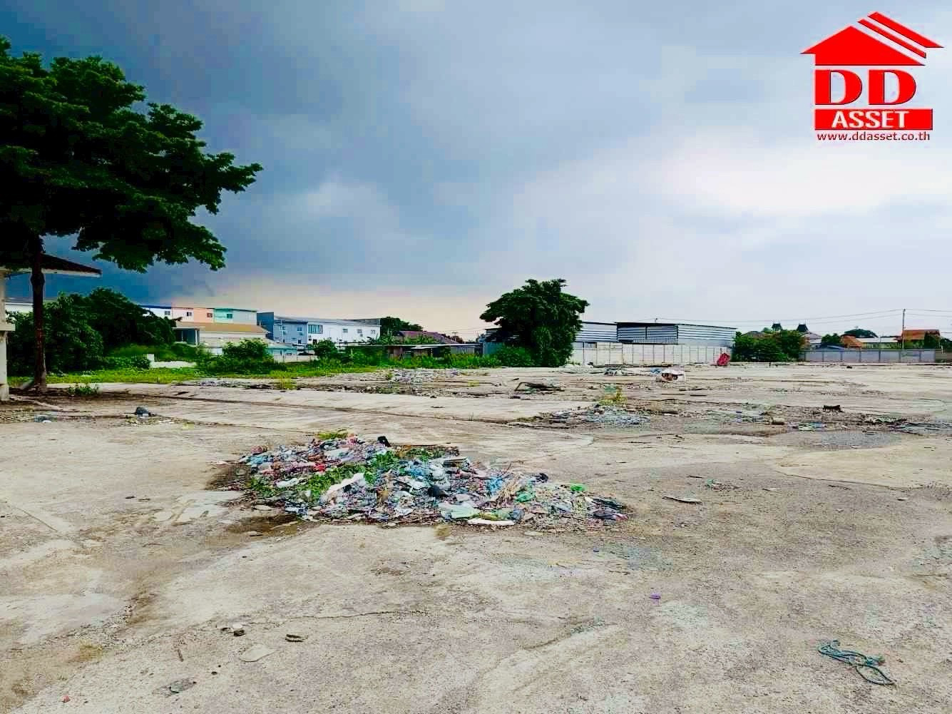 Empty land for sale, Swai Wire, Lam Luk Ka Khlong 4, area 4 rai, next to the road, property code: L8068