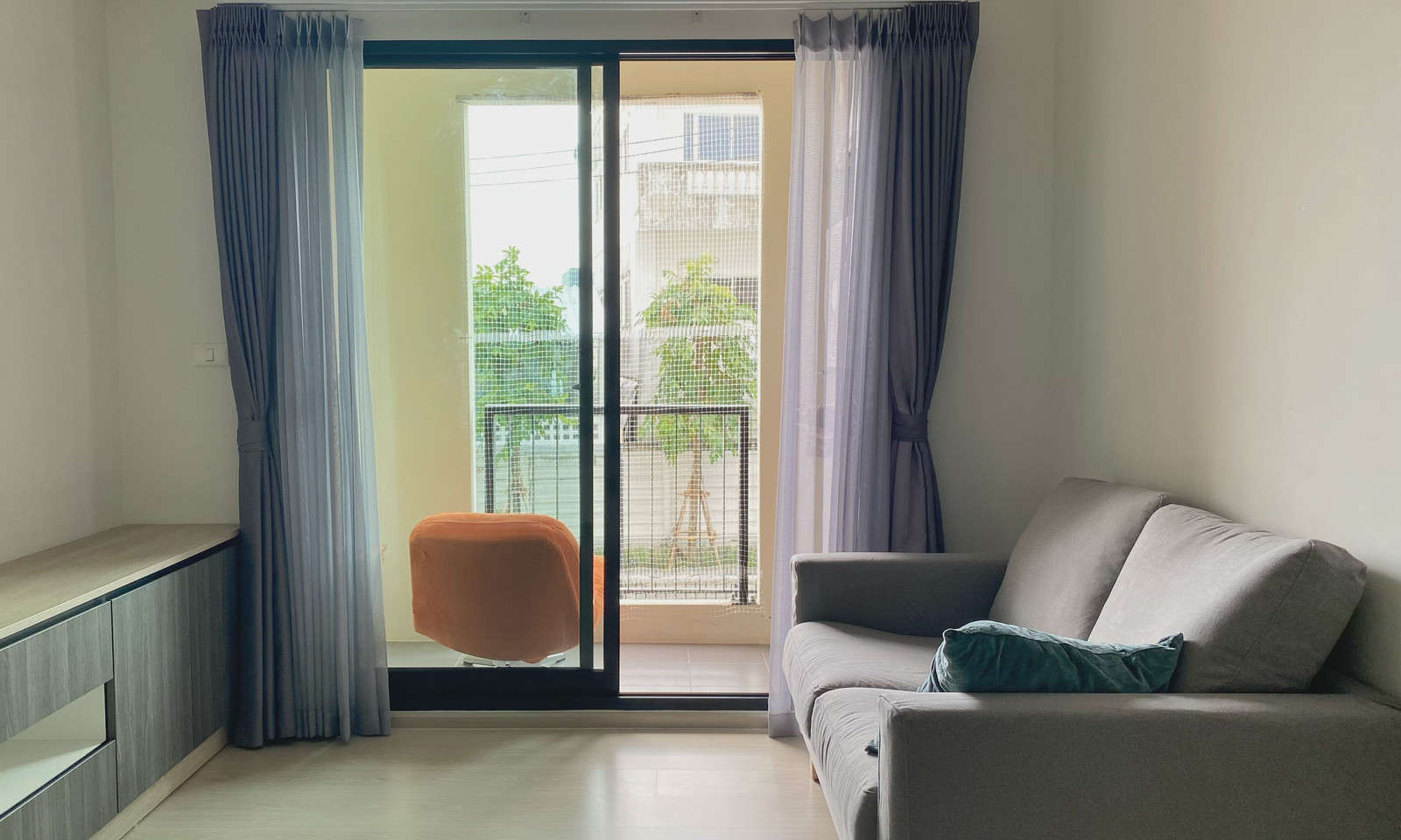 ✨🌼Unio Sukhumvit 72🌼✨ 1 Bed 1 Bath, Rental 12,000 Baht
