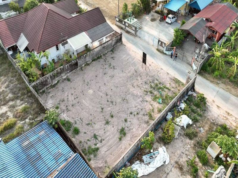 ขายที่ดินศรีราชา หนองยายบู่ พร้อมสร้างบ้าน ใกล้โรบินสัน มี 2 แปลง แบ่งขายได้ – รูปที่ 3