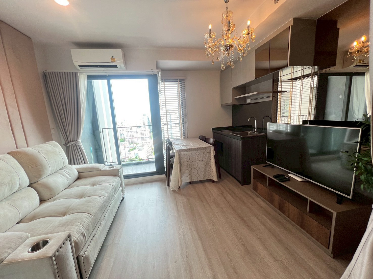 🏠✨ไอดีโอ รัชดา - สุทธิสาร (Ideo Ratchada - Sutthisan) | ขาย/เช่า คอนโด 1 ห้องนอน (HBH-RP-11)