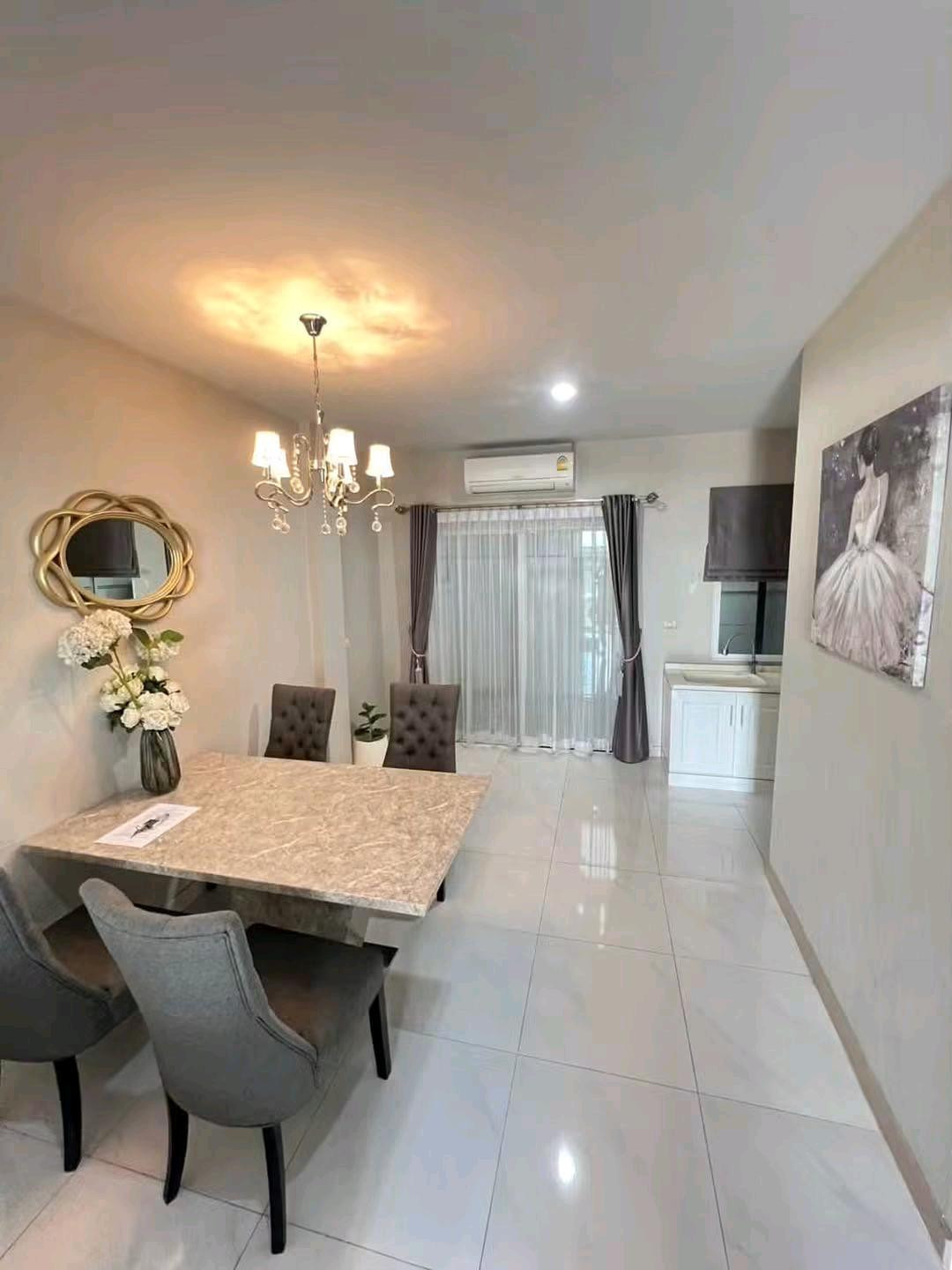 ⭐️ For rent, 3-story townhome, 181 sq m., Ruenrudee 7, Ramintra - Hathairat | Connection points Minburi - Suwinthawong - Khubon - Panya Ramintra - Kanchanaphisek | Fully furnished | 4 rooms | 3 parking spaces – รูปที่ 4