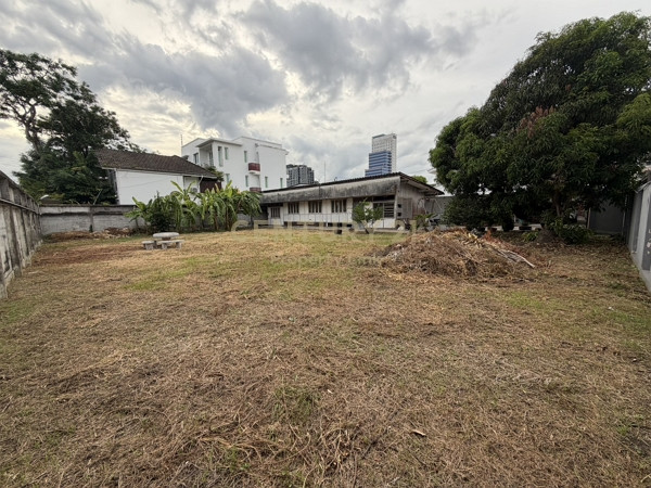 Opportunities Like This Don't Last! Inthamara 28 Land (182 Sq.Wah) for Just 29M THB.  No.59-LA-69005 – รูปที่ 3