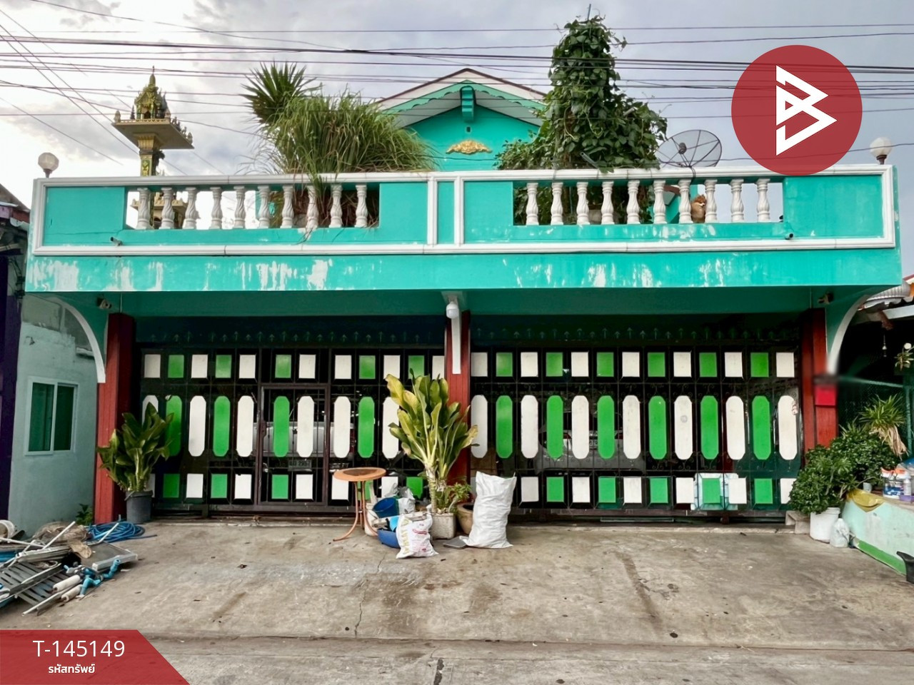 Single house for sale with warehouse, area 1 ngan 3.0 sq m, Phraeksa, Samut Prakan. Single house for sale with warehouse, area 1 ngan 3.0 sq m, Phraeksa, Samut Prakan.