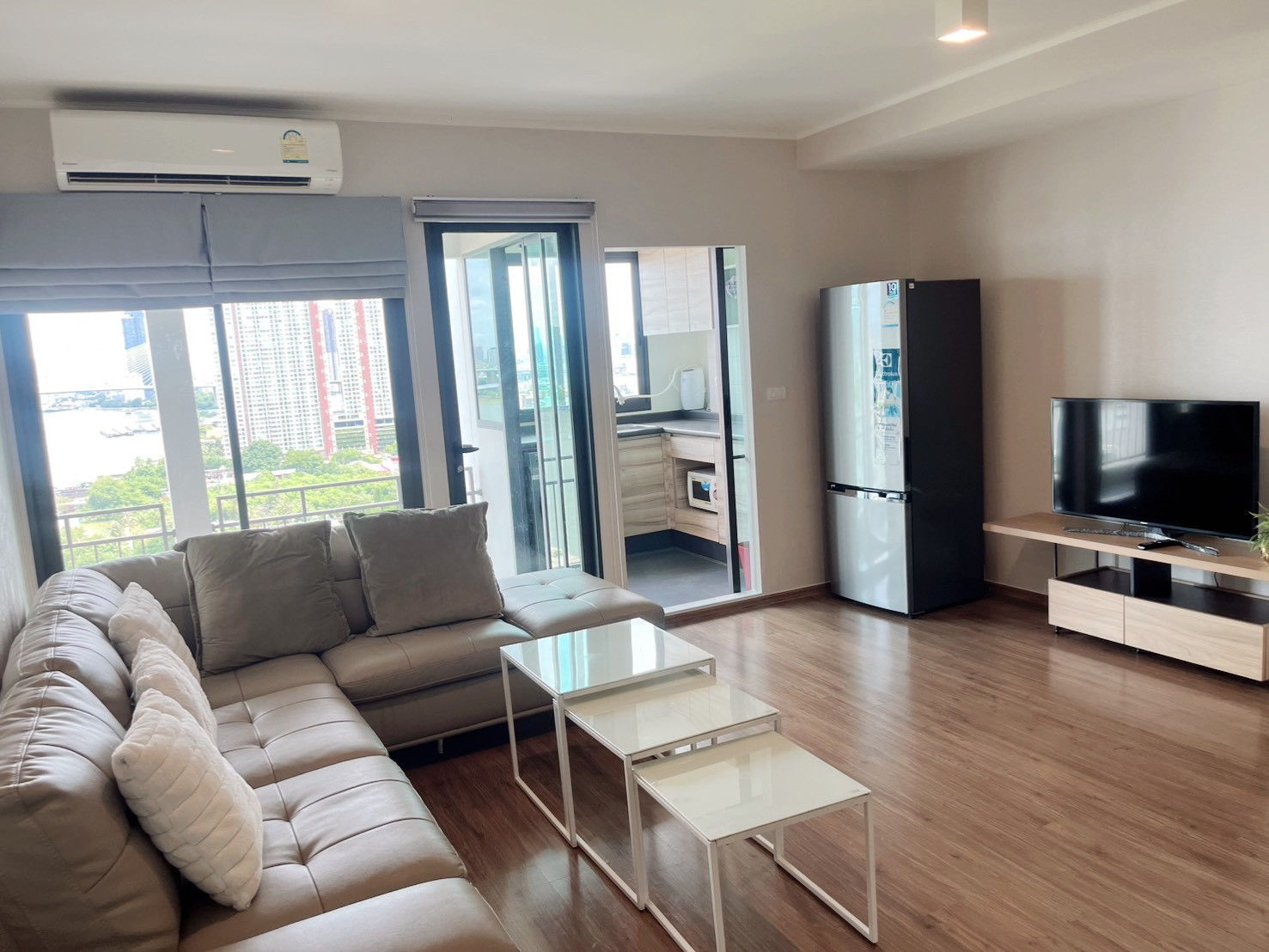 ขาย คอนโด U Delight Residence Riverfront Rama 3 ขนาด 105 ตร.ม. 2 ห้องนอน 3 ห้องน้ำ ชั้น 20 วิวแม่น้ำเจ้าพระยา 13,500,000 บาท ขาย คอนโด U Delight Residence Riverfront Rama 3 ขนาด 105 ตร.ม. 2 ห้องนอน 3 ห้องน้ำ ชั้น 20 วิวแม่น้ำเจ้าพระยา 13,500,000 บาท