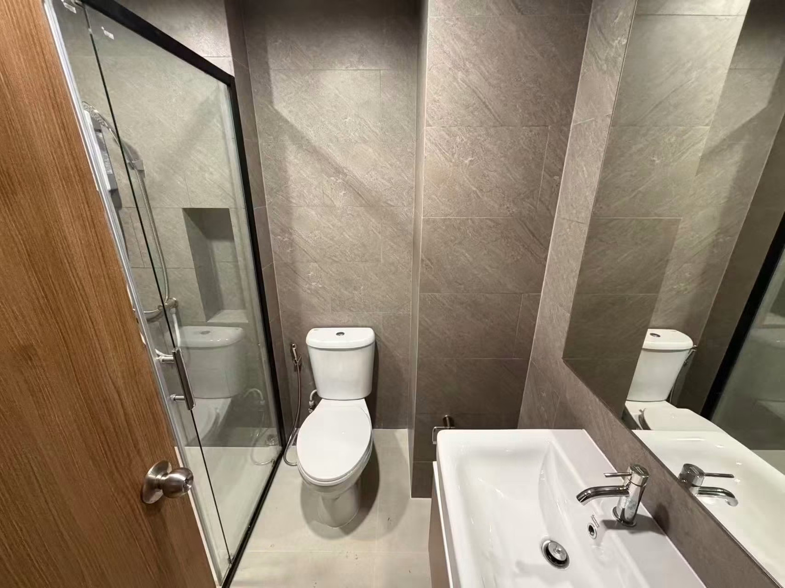 🏙️ The Livin Ramkhamhaeng | Brand New Studio 9,500 THB fl8. – รูปที่ 3