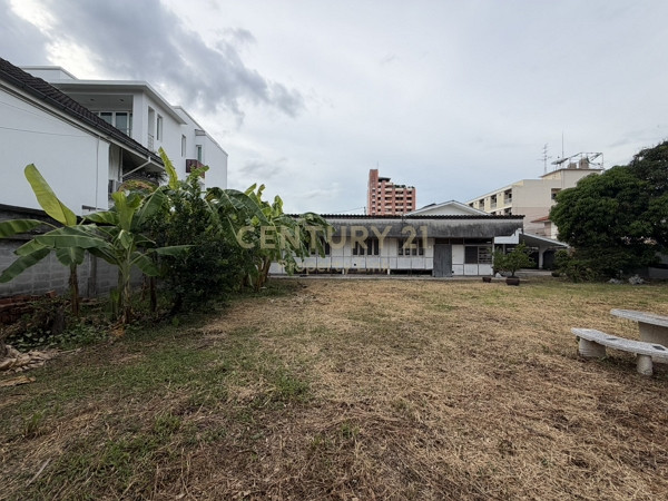 Opportunities Like This Don't Last! Inthamara 28 Land (182 Sq.Wah) for Just 29M THB. No.59-LA-69005 Opportunities Like This Don't Last! Inthamara 28 Land (182 Sq.Wah) for Just 29M THB. No.59-LA-69005