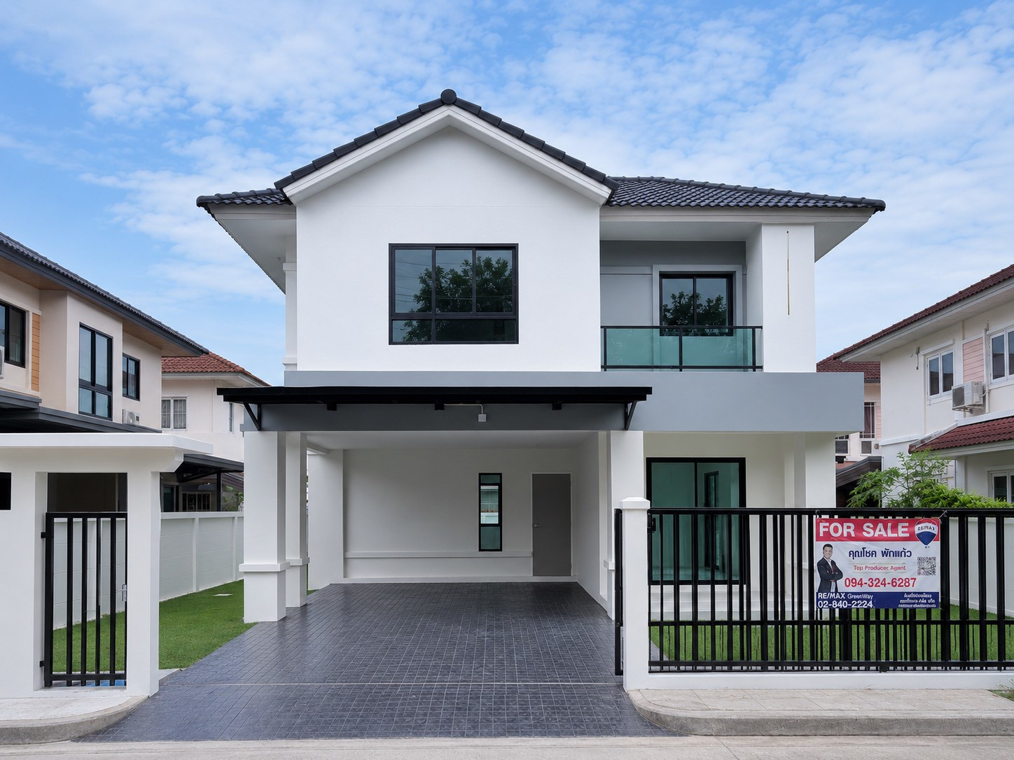 Newly renovated house, Perfect Place Rattanathibet, 61.7 sq m (Perfect Place Rattanathibet), large house. Newly renovated house, Perfect Place Rattanathibet, 61.7 sq m (Perfect Place Rattanathibet), large house.