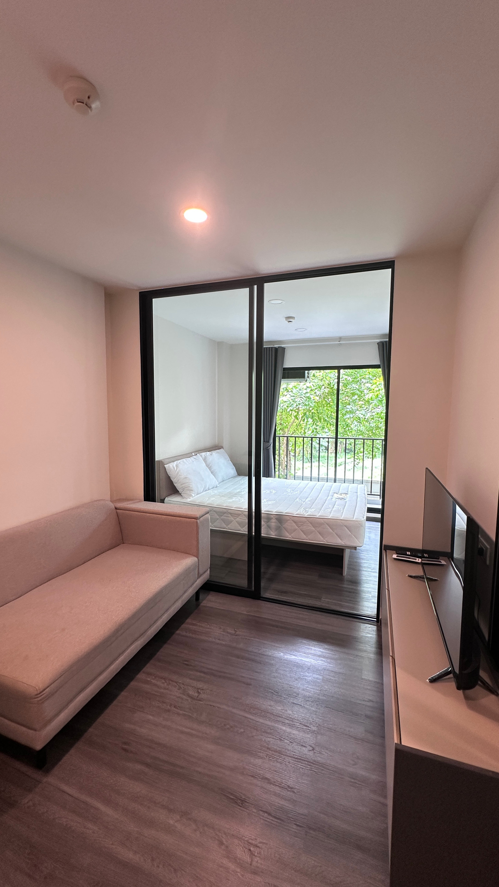 🏢 Condo for Rent Near BTS Krung Thon Buri : Flexi Sathorn-Charoen Nakhon 🏢 Condo for Rent Near BTS Krung Thon Buri : Flexi Sathorn-Charoen Nakhon