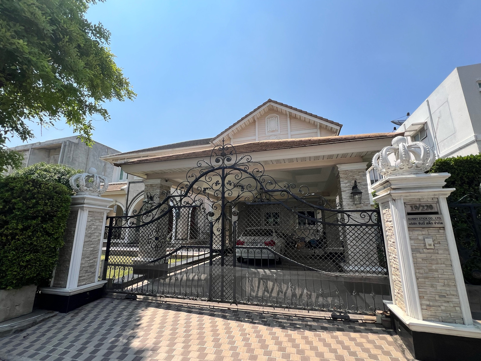 บ้านเดี่ยวมาสเตแร์พีซ ที่ดิน 155 ตารางวา หลังมุม พร้อมสะว่ายน้ำ
