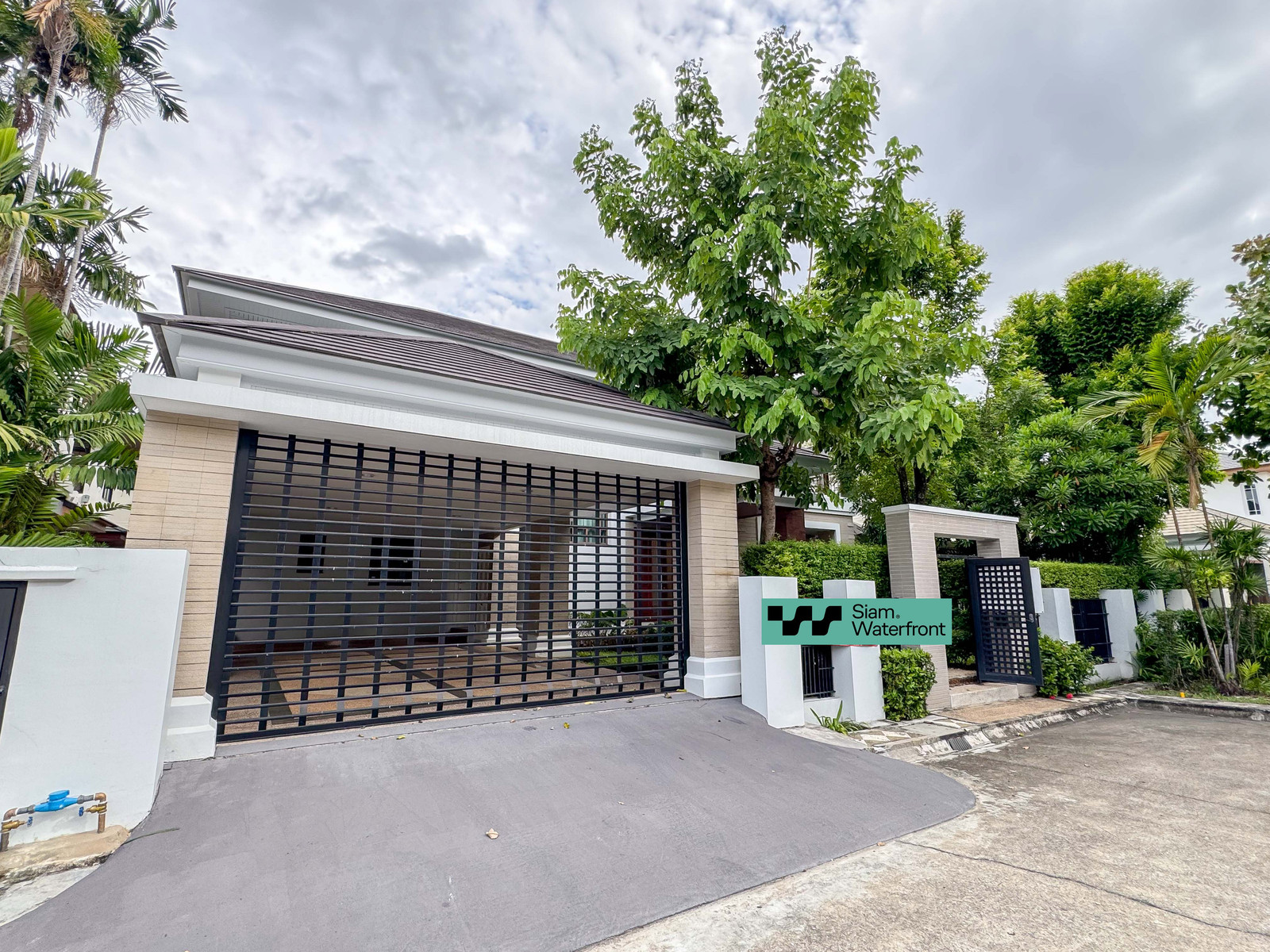 🔥House for Rent with 3D Virtual Tour🔥2-story detached house, Narasiri Pattanakarn - Srinakarin, 3 bedrooms / 4 bathrooms, 100 sq.w., 374 sq.m. 🔥House for Rent with 3D Virtual Tour🔥2-story detached house, Narasiri Pattanakarn - Srinakarin, 3 bedrooms / 4 bathrooms, 100 sq.w., 374 sq.m.
