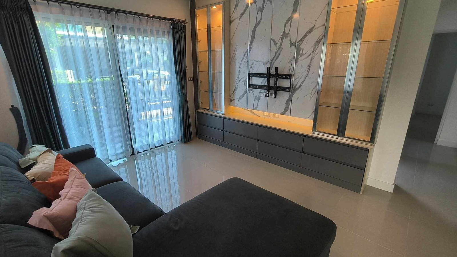 SH 1193 ให้เช่า บ้านเดี่ยว หมู่บ้าน เซนโทร อ่อนนุช-สุวรรณภูมิ Centro Onnut-Suvarnabhumi #บ้านเช่าซอยกิ่งแก้ว37 #Centroอ่อนนุชสุวรรณภูมิ #บ้านเช่าพร้อมอยู่ – รูปที่ 3