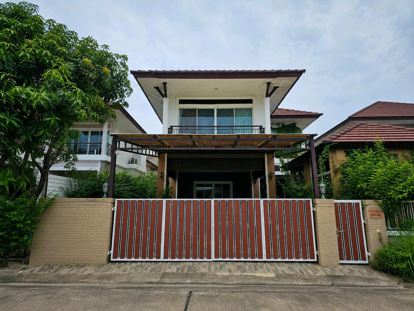 บ้านเดี่ยว มบ.ลัดดาวิลล์ 1-2 บ้านกล้วย-ไทรน้อย 77 ตร.ว.4นอน2น้ำ 1ออฟฟิต ตกแต่ง-ต่อเติมทั้งหลัง 📌  – รูปที่ 4