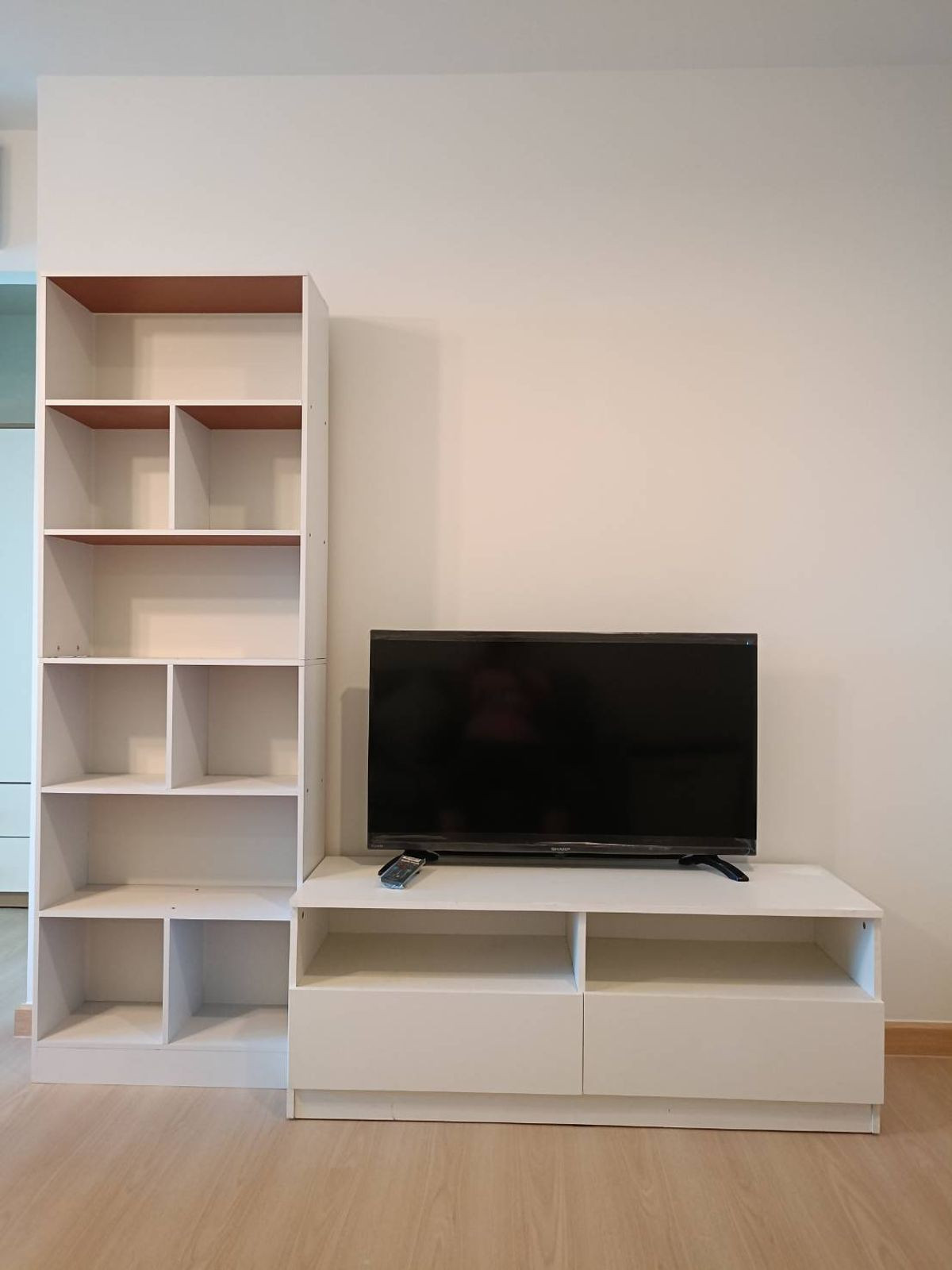 Terra Residence ขนาด 33 ตารางเมตร ห้องมุม สัญญา 2 ปี 12,000 ต่อเดือน มีเครื่องซักผ้า SMART TV – รูปที่ 4