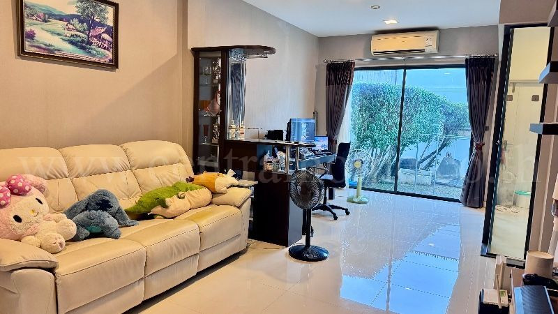 ทาวน์โฮม เดอะ เทอเรส รามอินทรา 65 (Land & Houses) ใกล้สถานีรถไฟฟ้าสายสีชมพู ทำเลดี ราคาถูก – รูปที่ 3