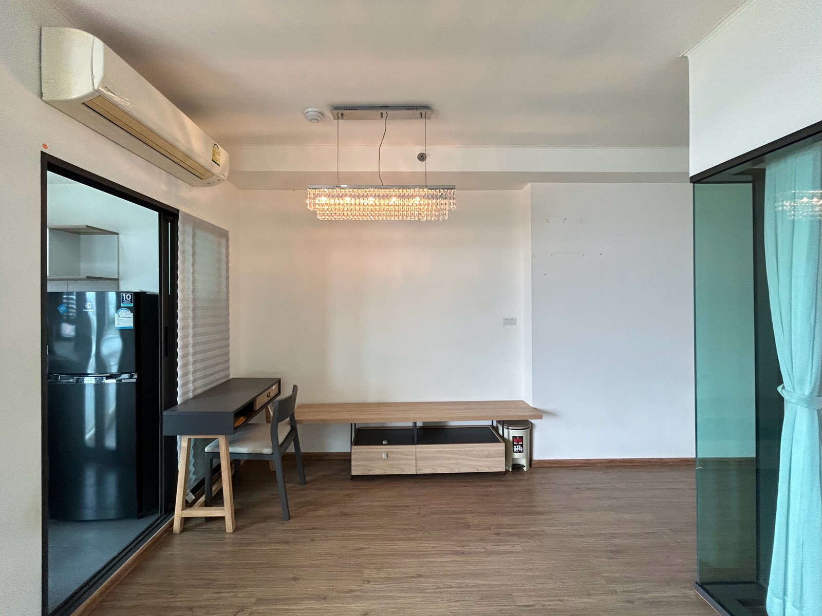 Combine room for sale, beautiful view, good price
𝐔 𝐃𝐞𝐥𝐢𝐠𝐡𝐭 𝐑𝐞𝐬𝐢𝐝𝐞𝐧𝐜𝐞 𝐑𝐢𝐯𝐞𝐫𝐟𝐫𝐨𝐧𝐭 𝐑𝐚𝐦𝐚 3    

Along the Chao Phraya River, near BRT Wat Pariwat.  

**Good location, near Sathorn, Silom, near international schools, near the expressway entrances and exits***