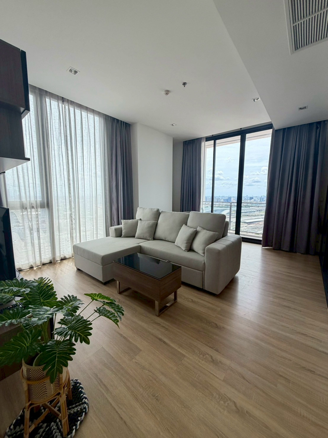 🏙️ ขายคอนโด The Line Phahol–Pradipat ห้องมุม วิวสวย ชั้นสูง