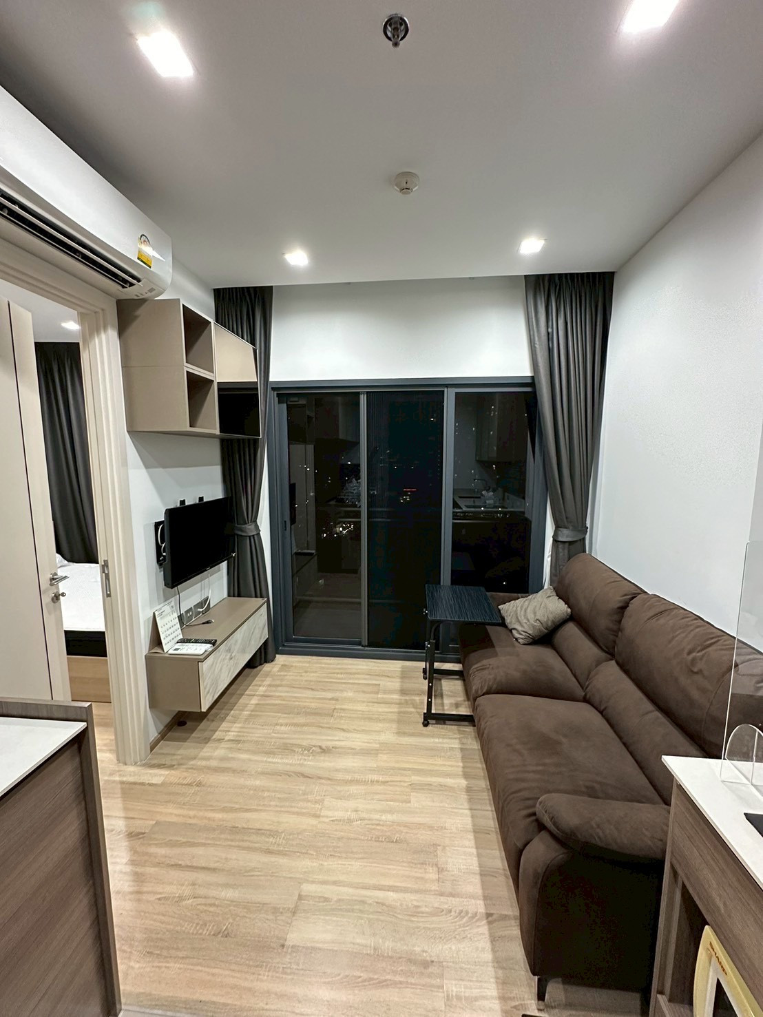 ห้องสวย ราคาดี The Line Phahol–Pradipat พร้อมเข้าอยู่ ห้องสวย ราคาดี The Line Phahol–Pradipat พร้อมเข้าอยู่
