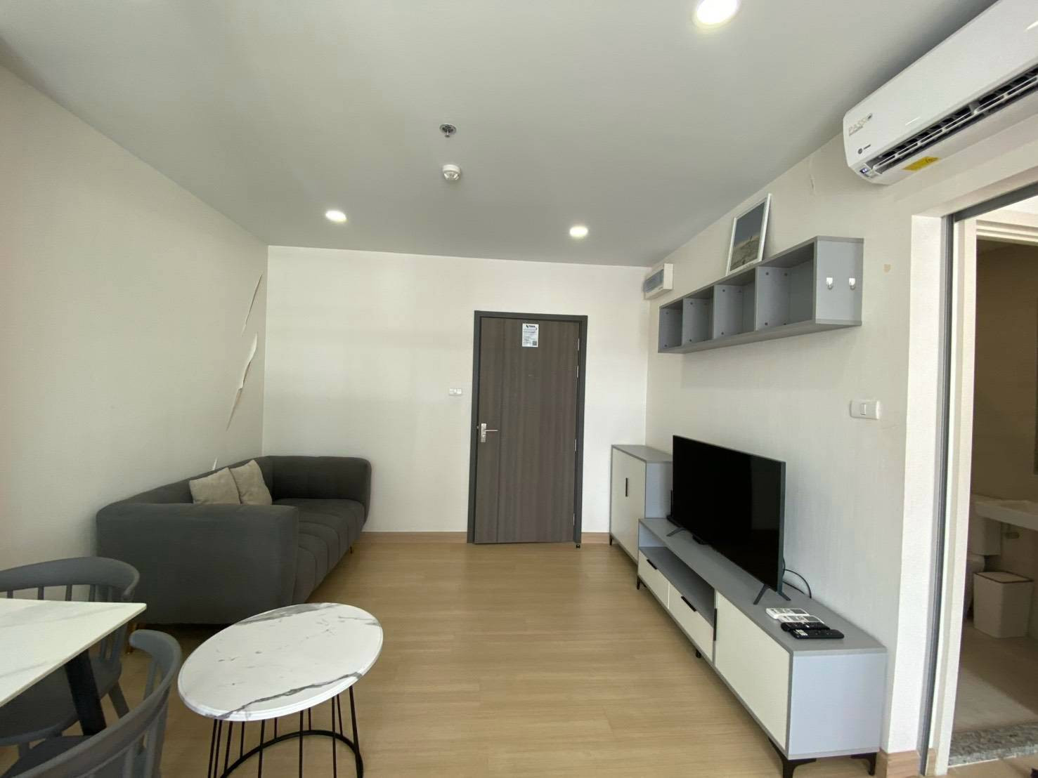 PFD-08778 Condo for rent Supalai Veranda Sukhumvit 117 , large room, wide space. Fully decorated and ready to move in Good location near the BTS, near BTS Pu Chao 🏙️✨