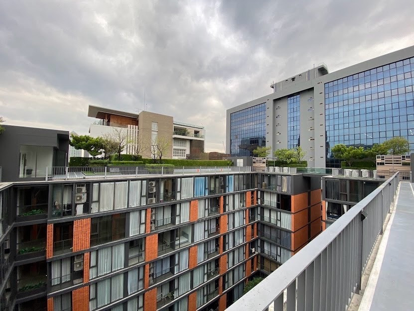 🔥 ขายคอนโด Low-Rise ใจกลางสุขุมวิท ใกล้ BTS พระโขนง 🔥📍 Quintara Treehaus Sukhumvit 42