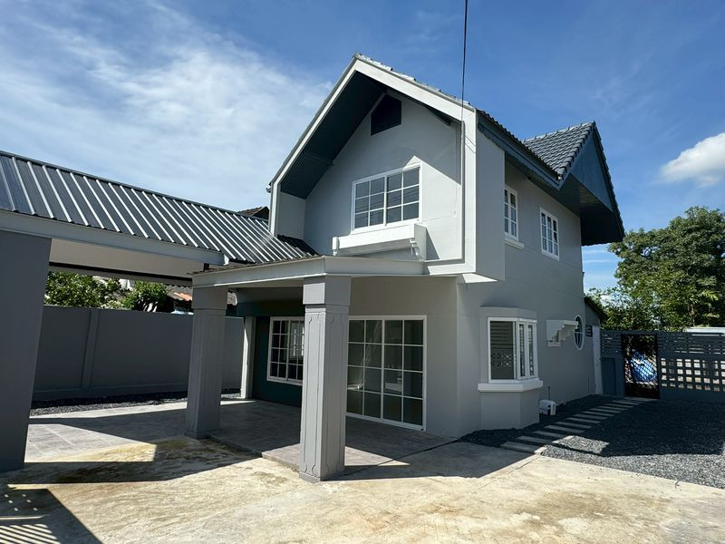 ขายถูก บ้านเดี่ยว 2 ชั้น 49 ตร.วา. หมู่บ้านชื่นกมลนิเวศน์  ซ.รามอินทรา 60 บ้านมี 3 ห้องนอน 2 ห้องน้ำ – รูปที่ 4