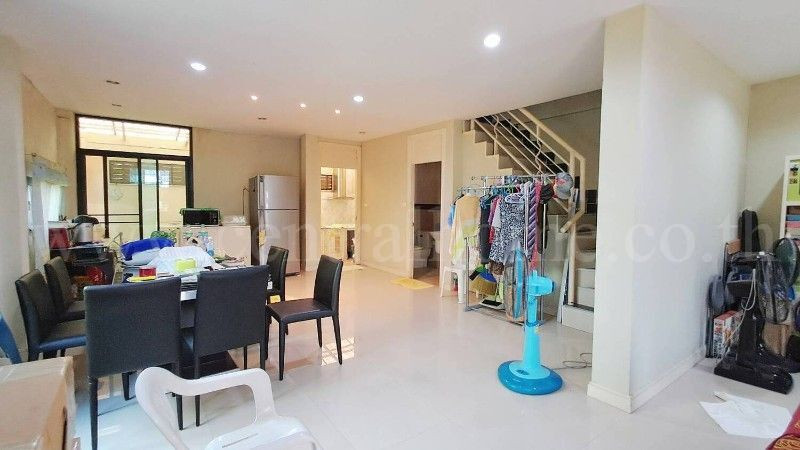 Semi-detached house, Rock Garden Airport Phase 2, for purchase, investment, renovation. Cheapest in the project – รูปที่ 3