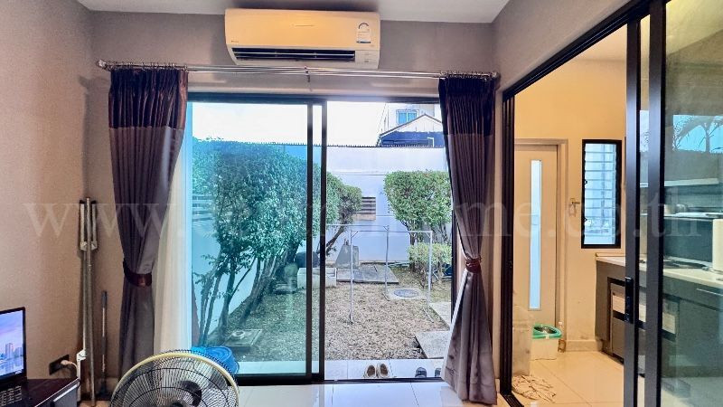 ทาวน์โฮม เดอะ เทอเรส รามอินทรา 65 (Land & Houses) ใกล้สถานีรถไฟฟ้าสายสีชมพู ทำเลดี ราคาถูก – รูปที่ 4