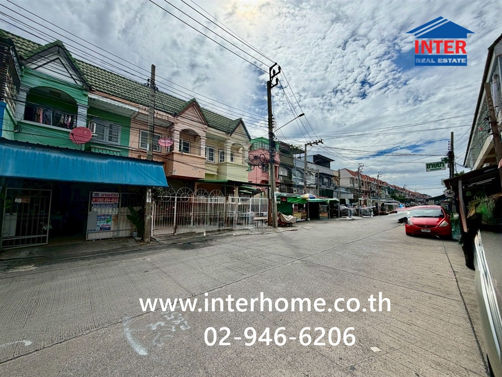 ทาวน์เฮ้าส์ 2 ชั้น 18 ตร.ว. หมู่บ้านบัวทองธานี ใกล้ตลาดนัดบัวทองธานี ตรงข้ามซอยหมู่บ้านบัวทองธานีซอย12 ถนนกาญจนาภิเษก บางบัวทอง นนทบุรี – รูปที่ 2