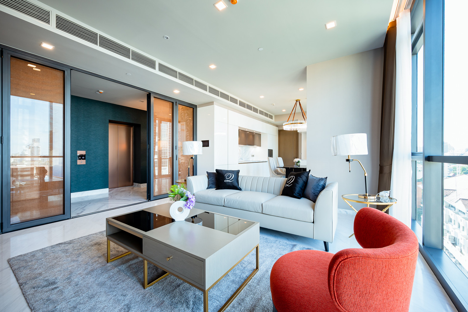 The Monument Thong Lo 2 bedrooms Actual Unit Pet friendly