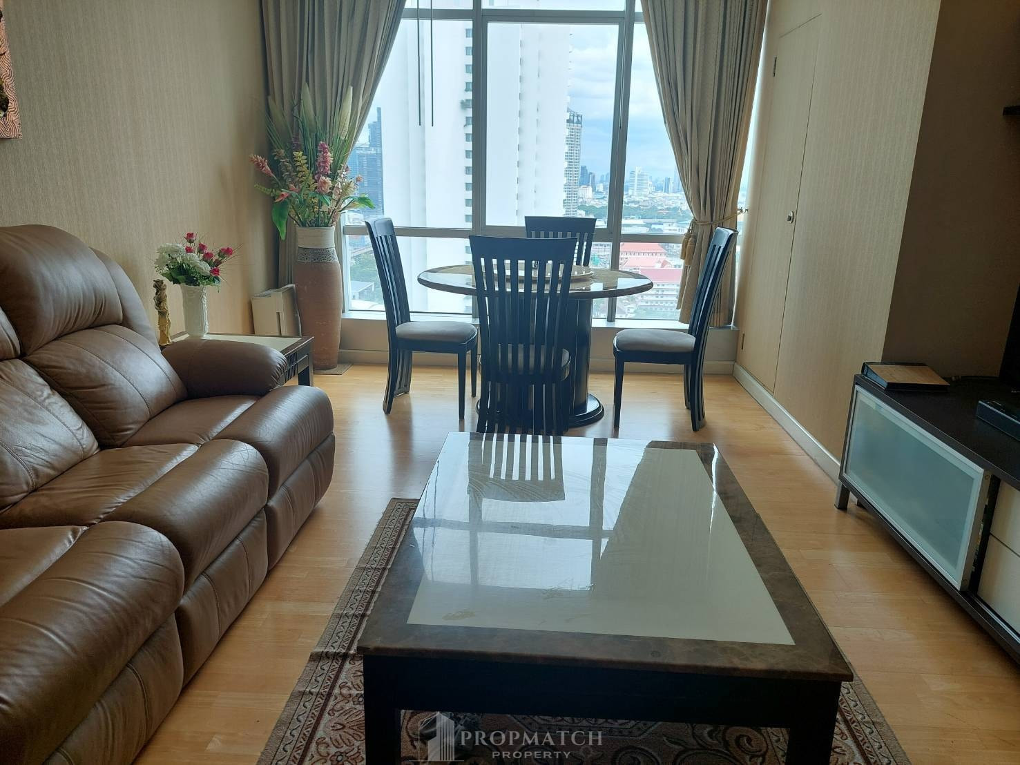 ✨Flash Deal ✨Baan Sathorn Chao Phraya (2Bed 2Bath 91.5SQM.) ready to move in! Only 7,900,000 baht Tel.0981315848 @propmatch ✨Flash Deal ✨Baan Sathorn Chao Phraya (2Bed 2Bath 91.5SQM.) ready to move in! Only 7,900,000 baht Tel.0981315848 @propmatch