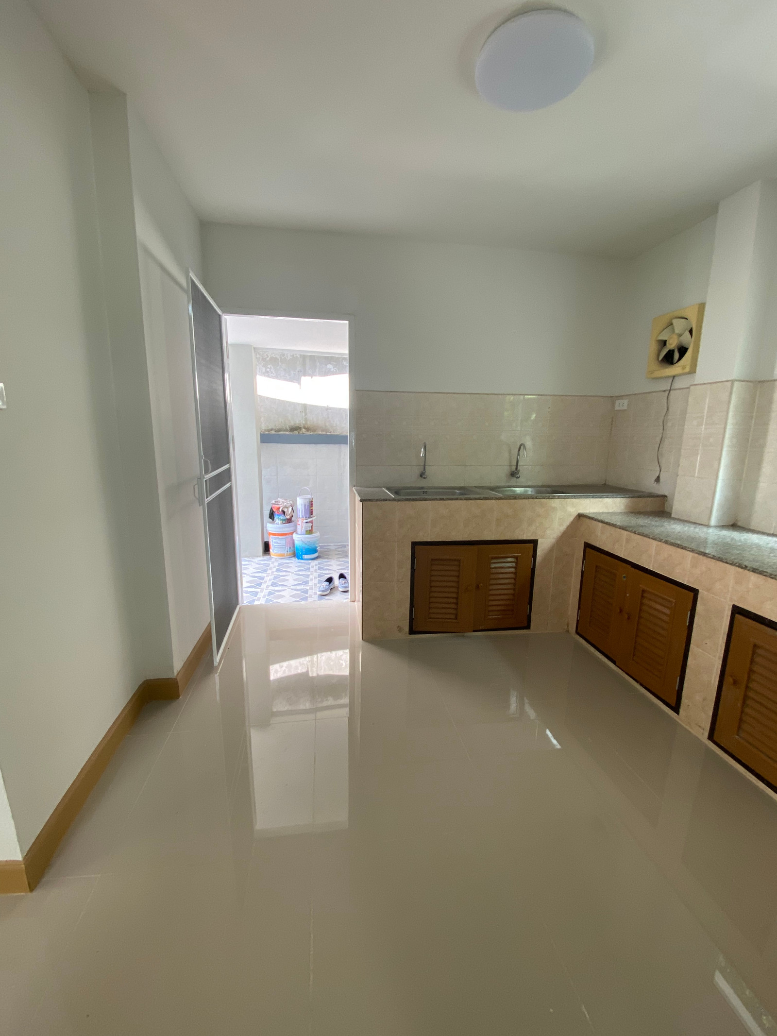 Single house for sale lower than appraised price Single house for sale lower than appraised price