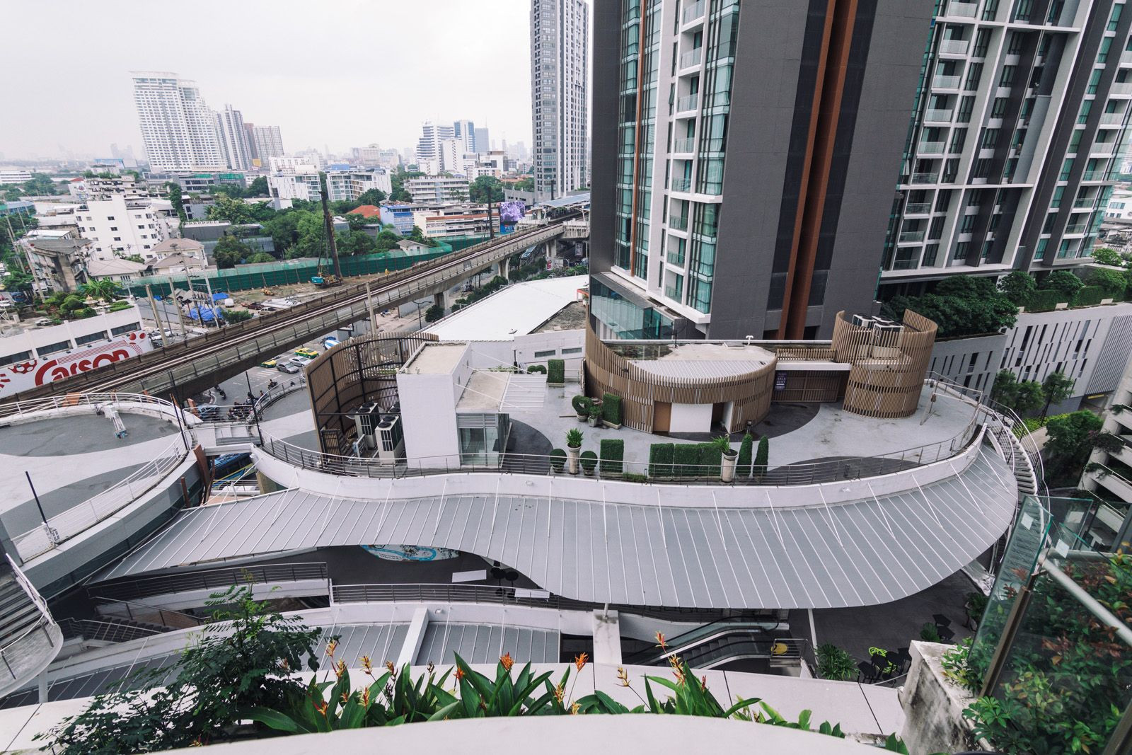 ✨ For Sale: Sky Walk Residences Condo ✨💰 Only 5,100,000 THB ✨ For Sale: Sky Walk Residences Condo ✨💰 Only 5,100,000 THB