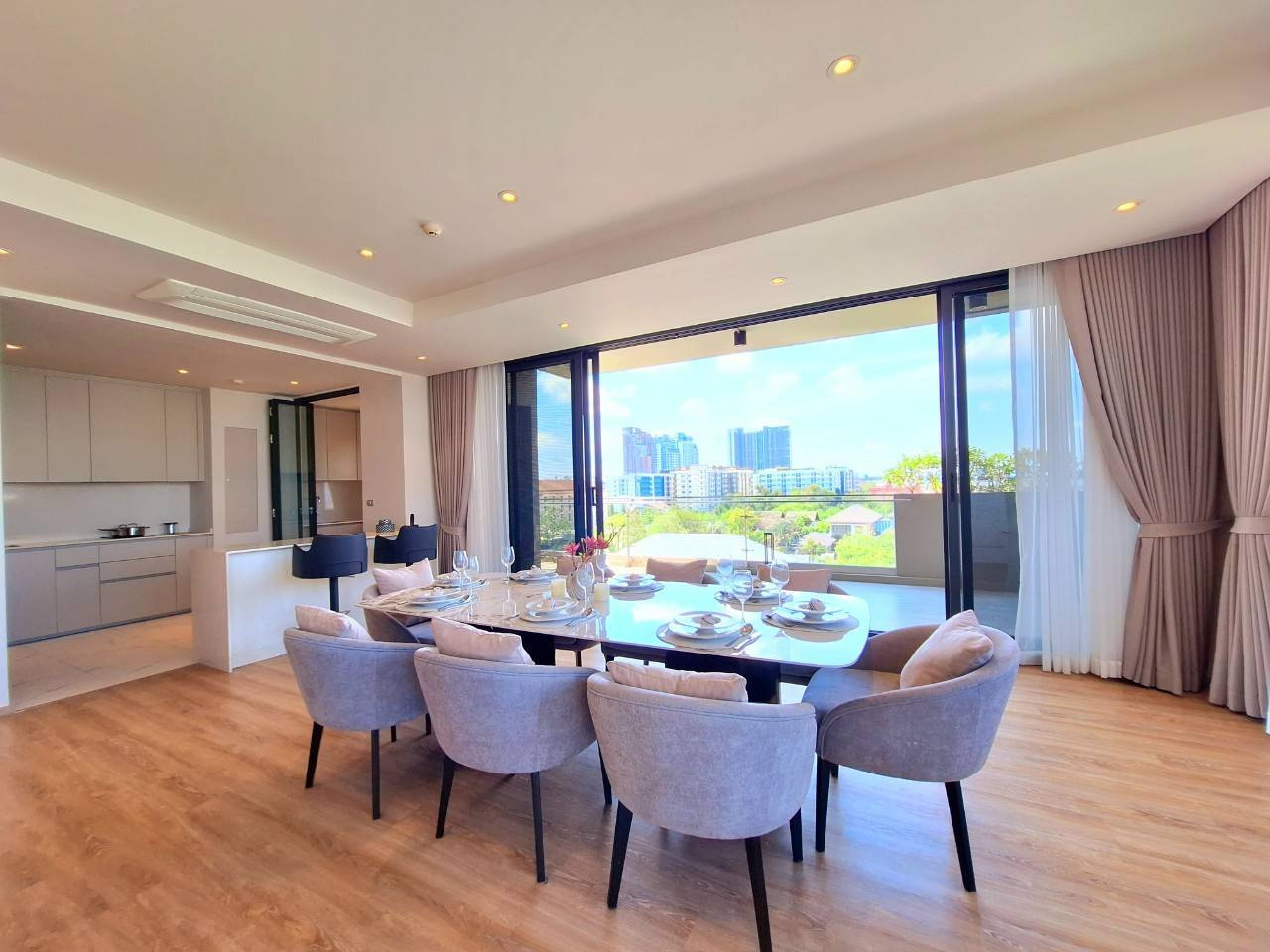 🏙️ Penthouse 🔥Bearing Residence | 🚙5 mins to Bangkok Pattana School 