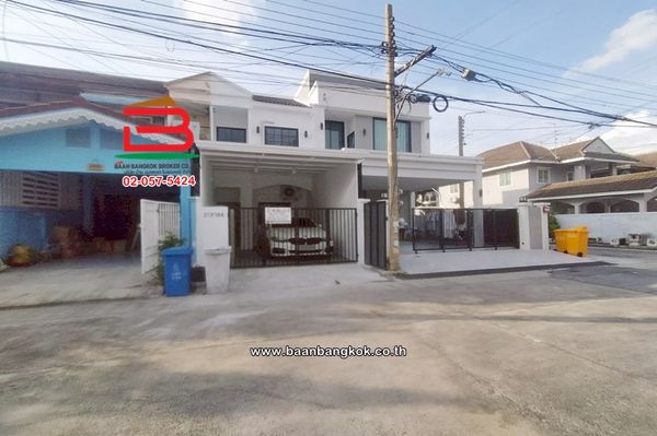 For rent, 2-story townhouse, area 18.8 sq m, Suksomboon Village (Soi Phahonyothin 50, Intersection 11-5), Phahonyothin Road, Khlong Thanon Subdistrict, Sai Mai District.