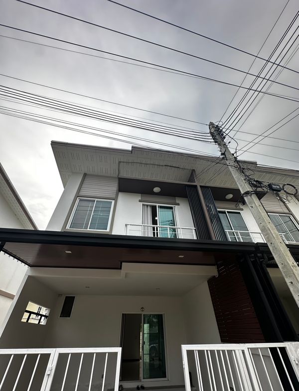 97689 - 2-story townhome for sale, Phumtara Project. Kanchanaphisek-Bang Bua Thong