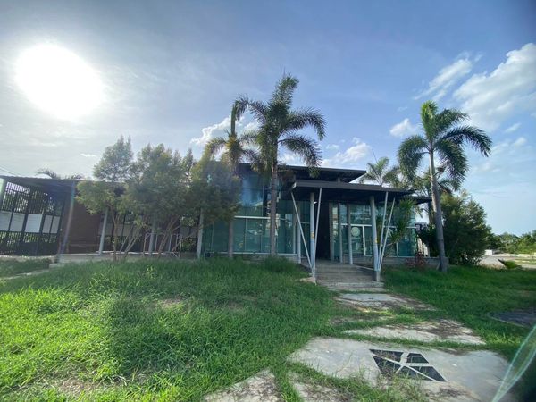 97991 - Land and buildings for sale. Phrong Maduea Subdistrict, Mueang District, Nakhon Pathom Province