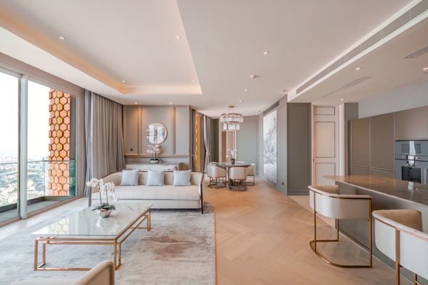 Ultra-Rare 6-Bedroom Penthouse 🌃 exceptional living with panoramic river views. A true statement of luxury.✨
