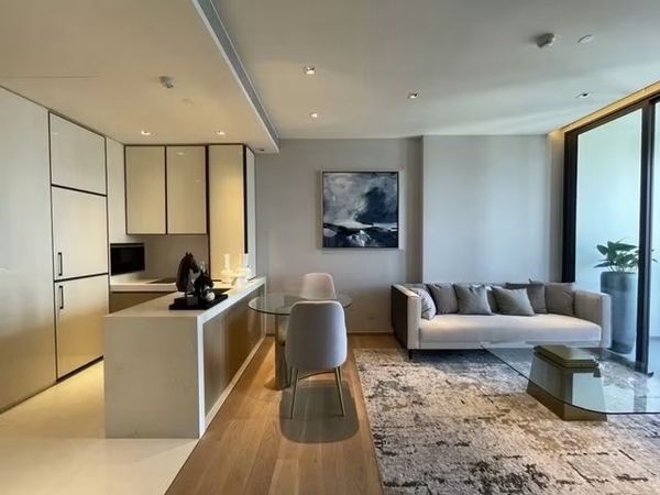 Condo for sale near BTS Thonglor high floor unit with open south view, ready to move in 
