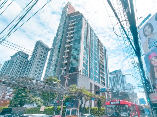 ✨ For Sale: The Alcove Thonglor 10 Condo ✨💰 Only 6,850,000 THB