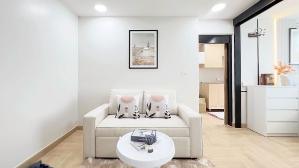 >>The Kris Ratchada 17<< Condo near MRT Sutthisan, just 600 meters, big room, Ratchada location, convenient travel, near Rama 9, suitable both to live in or to rent out, its worth it!? Fully furnished, high floor, urgent before being cut off.