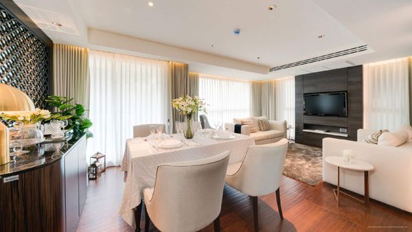 The Private Residence Rajdamri  4 ห้องนอน ขนาดใหญ่