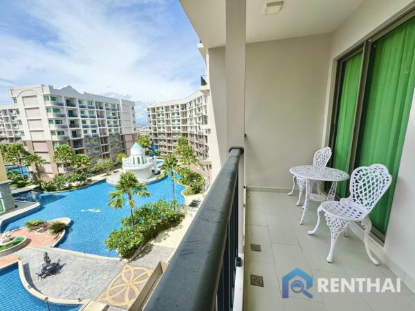 Arcadia Beach Continental | 2 ห้องนอน 53 ตรม. วิวสระว่ายน้ำ ราคาพิเศษ 4.59 ลบ.