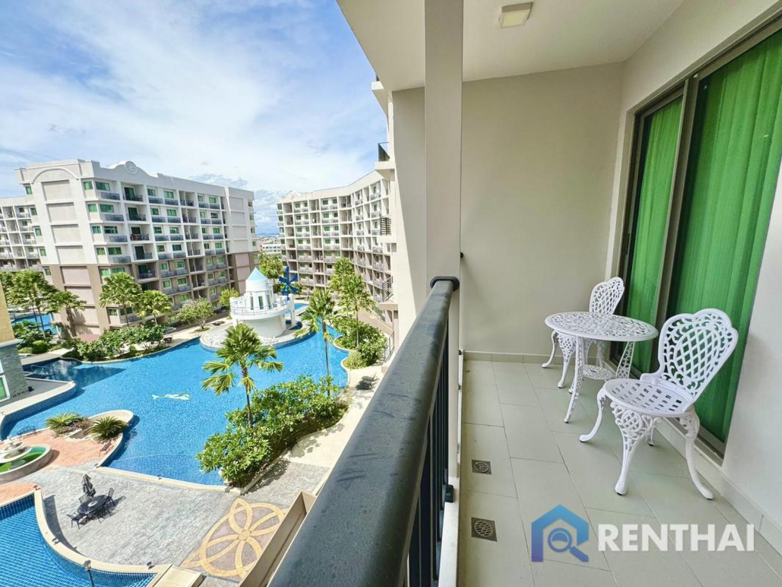Arcadia Beach Continental | 2 ห้องนอน 53 ตรม. วิวสระว่ายน้ำ ราคาพิเศษ 4.59 ลบ.