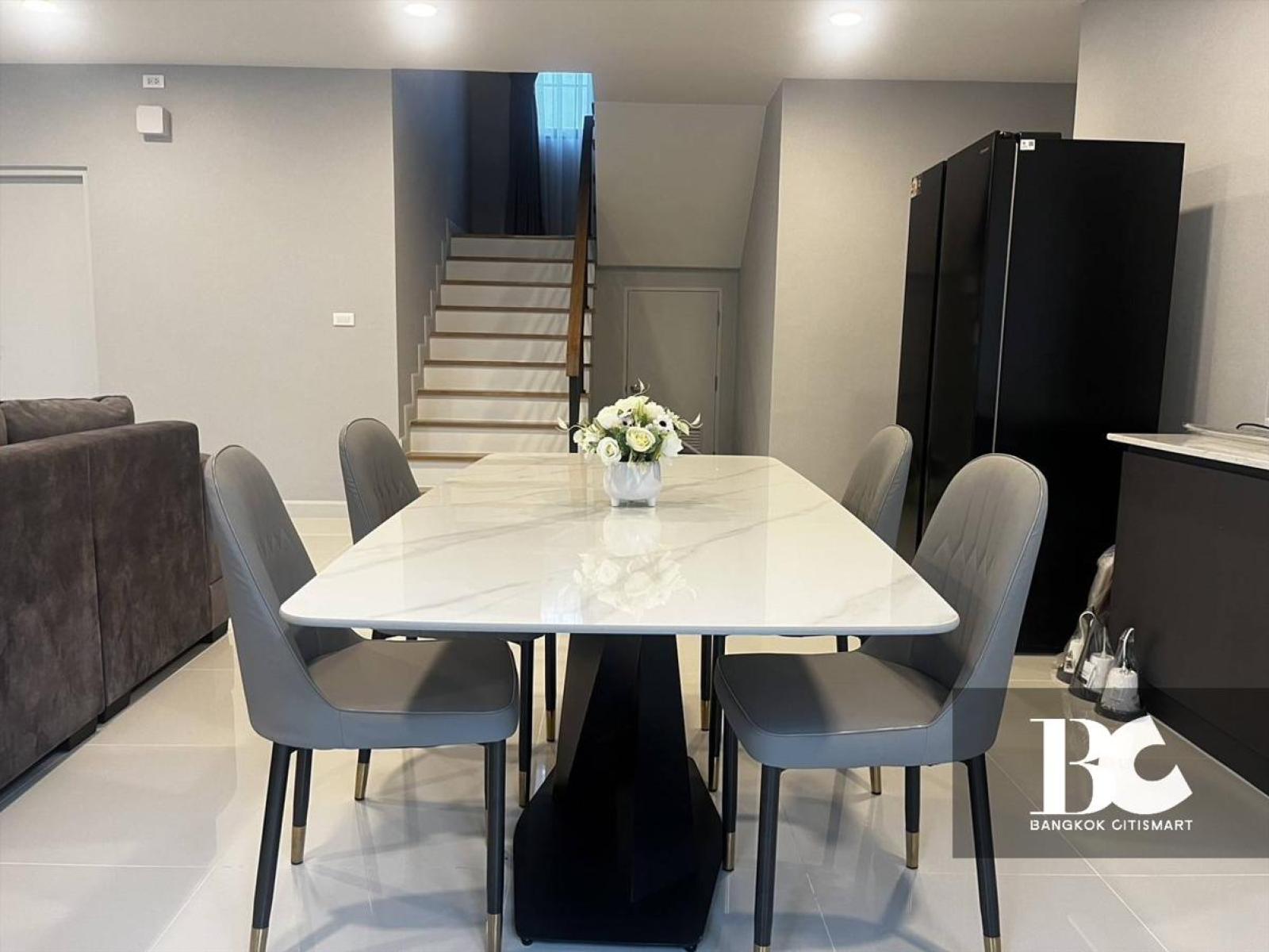 เช่า 🏡 บ้านสวย ใกล้ Mega บางนา | Centro Bangna – รูปที่ 3