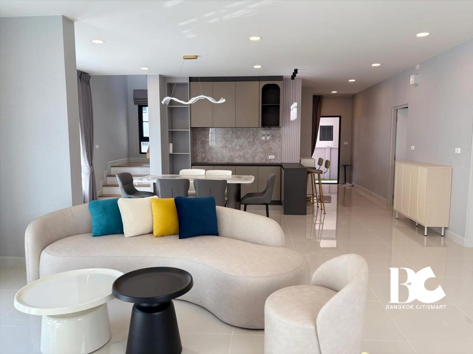 เช่า 🏡 บ้านสวย ใกล้ Mega บางนา | Centro Bangna – รูปที่ 3