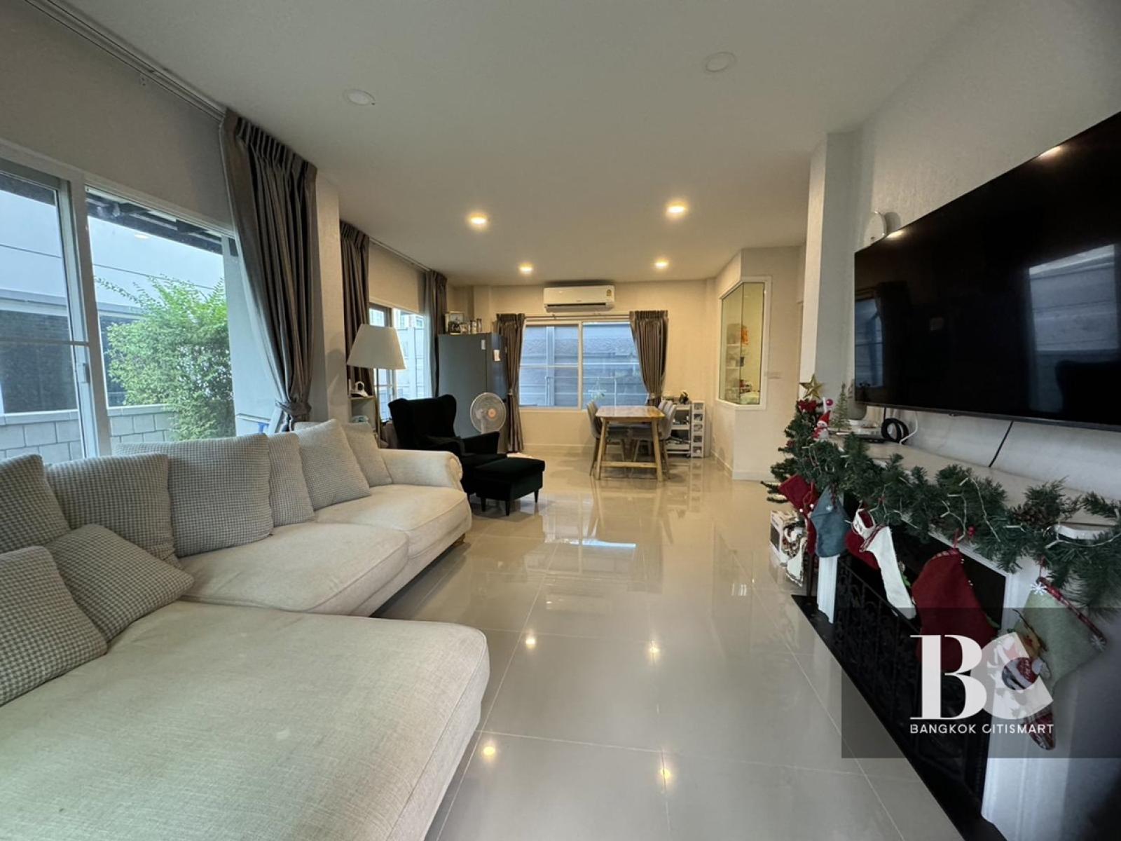 เช่า 🏡 บ้านสวย ใกล้ Mega บางนา | Centro Bangna-Wongwaen – รูปที่ 3