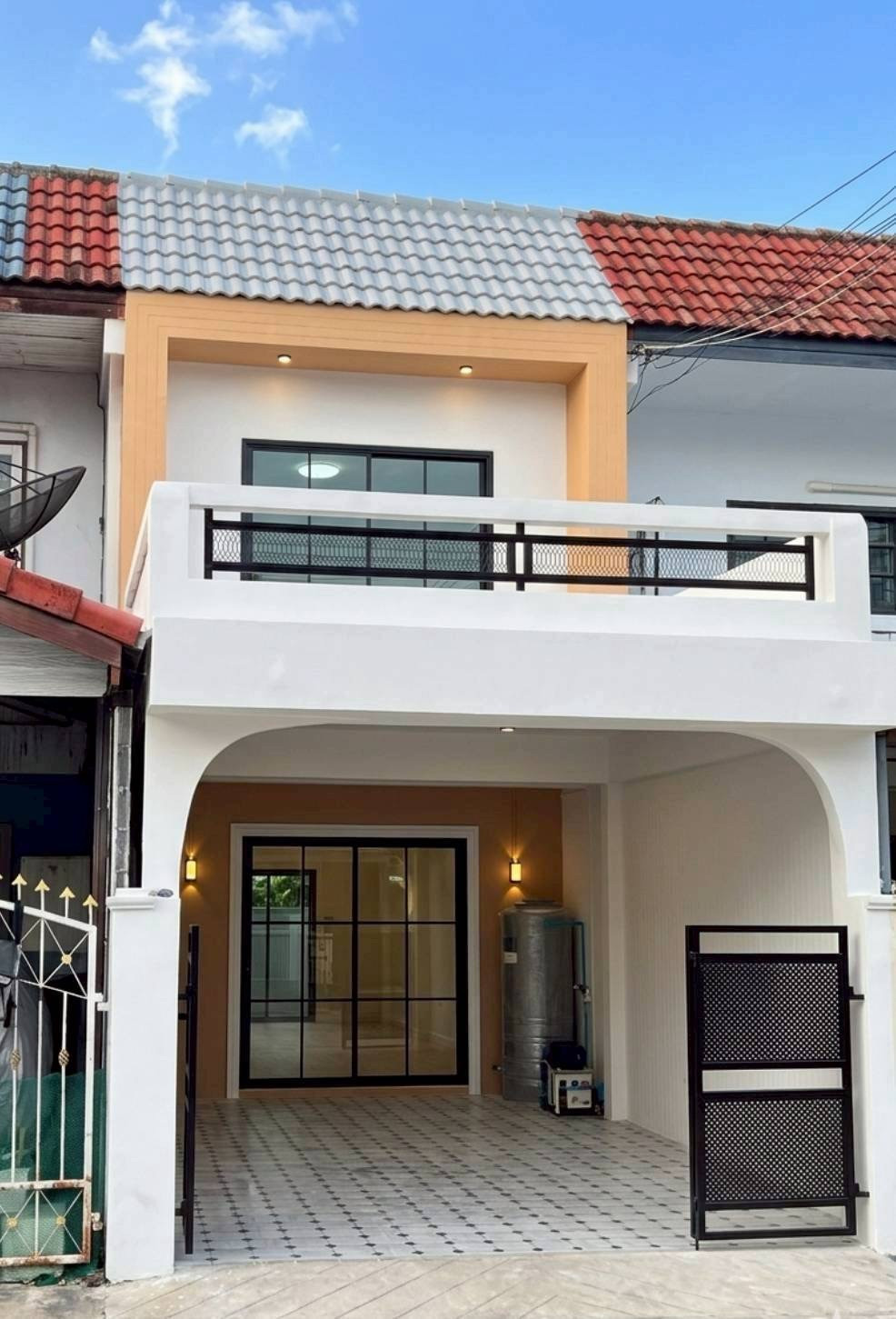 🏡 บ้านรีโนเวทใหม่พร้อมอยู่ ในงบ 2 ล้านต้น ๆ พร้อมของแถมครบ ในทำเลบางบัวทองที่คนตามหา – รูปที่ 3